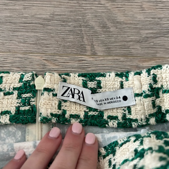 Zara Green Tweed Skirt (NWOT) - Picture 4 of 4